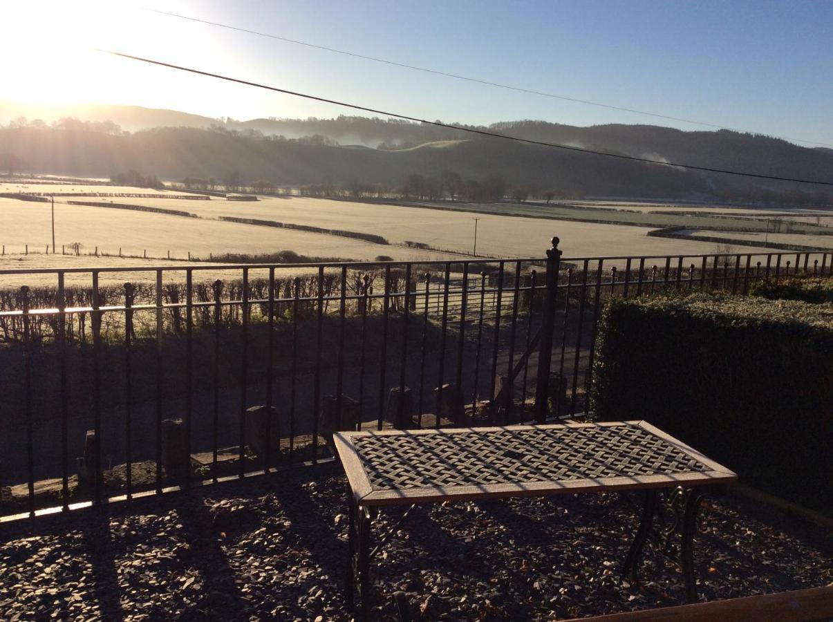 Tan Y Graig Bed and Breakfast Meifod Buitenkant foto